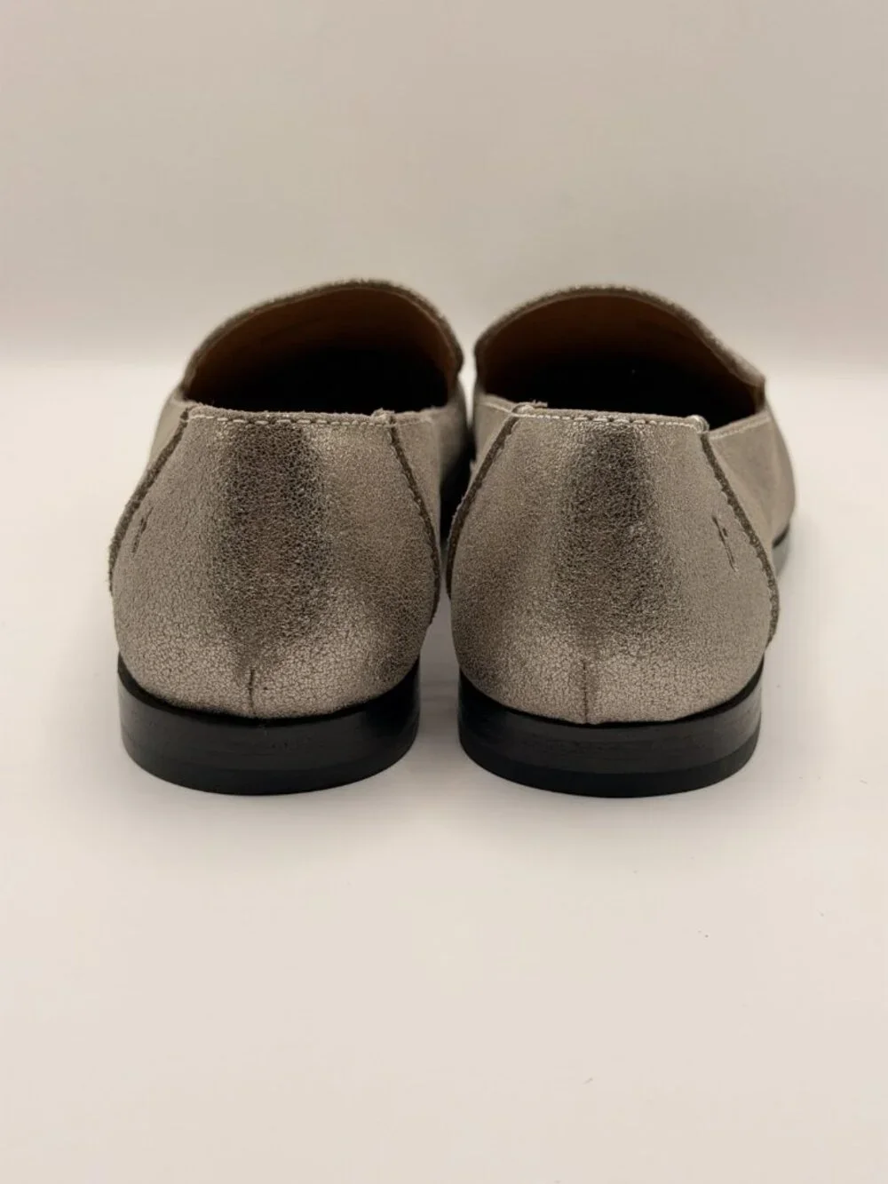 Frye Women Pewter Kenzie Venetian Pointed Toe Flat Sz 7.5